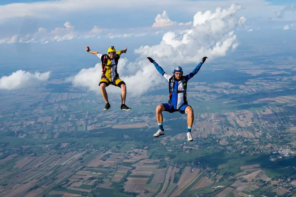 Things to Do to Feel Alive: 26 Thrilling Bucket List Ideas