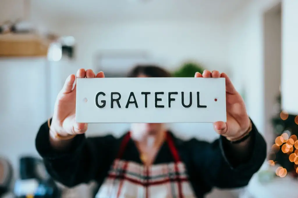 how can gratitude turn a negative into a positive